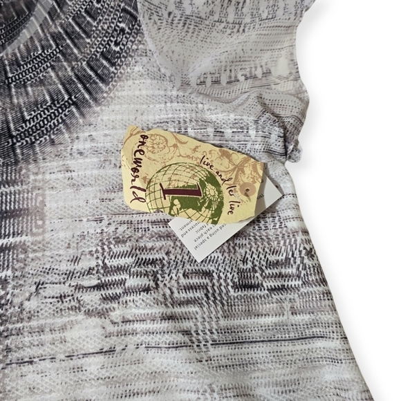 NWT One World Gray Geometric Printed Top | Short Sleeve | Plus Size 1X - Picture 12 of 13